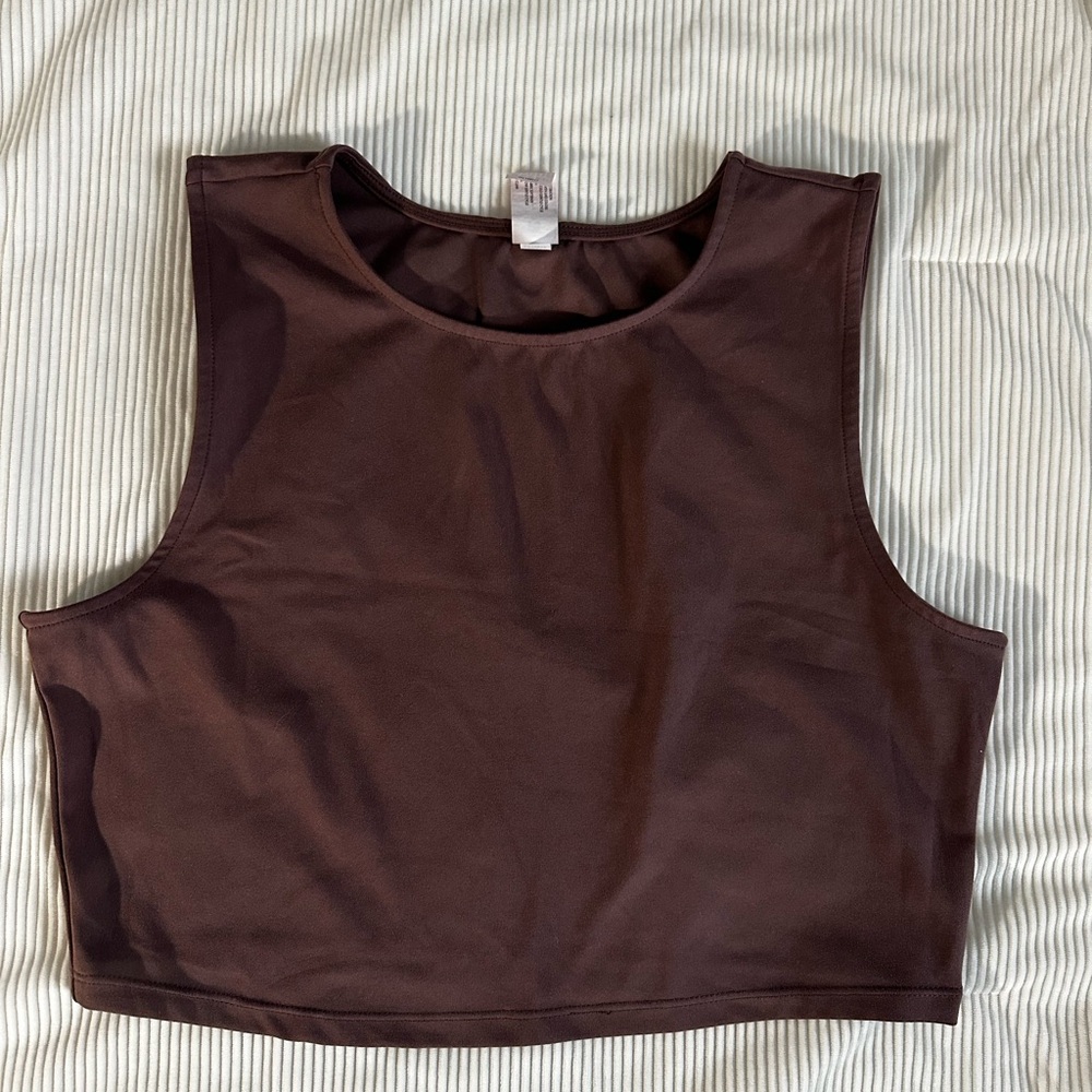 Yogalicious Brown Sleeveless Crop Top